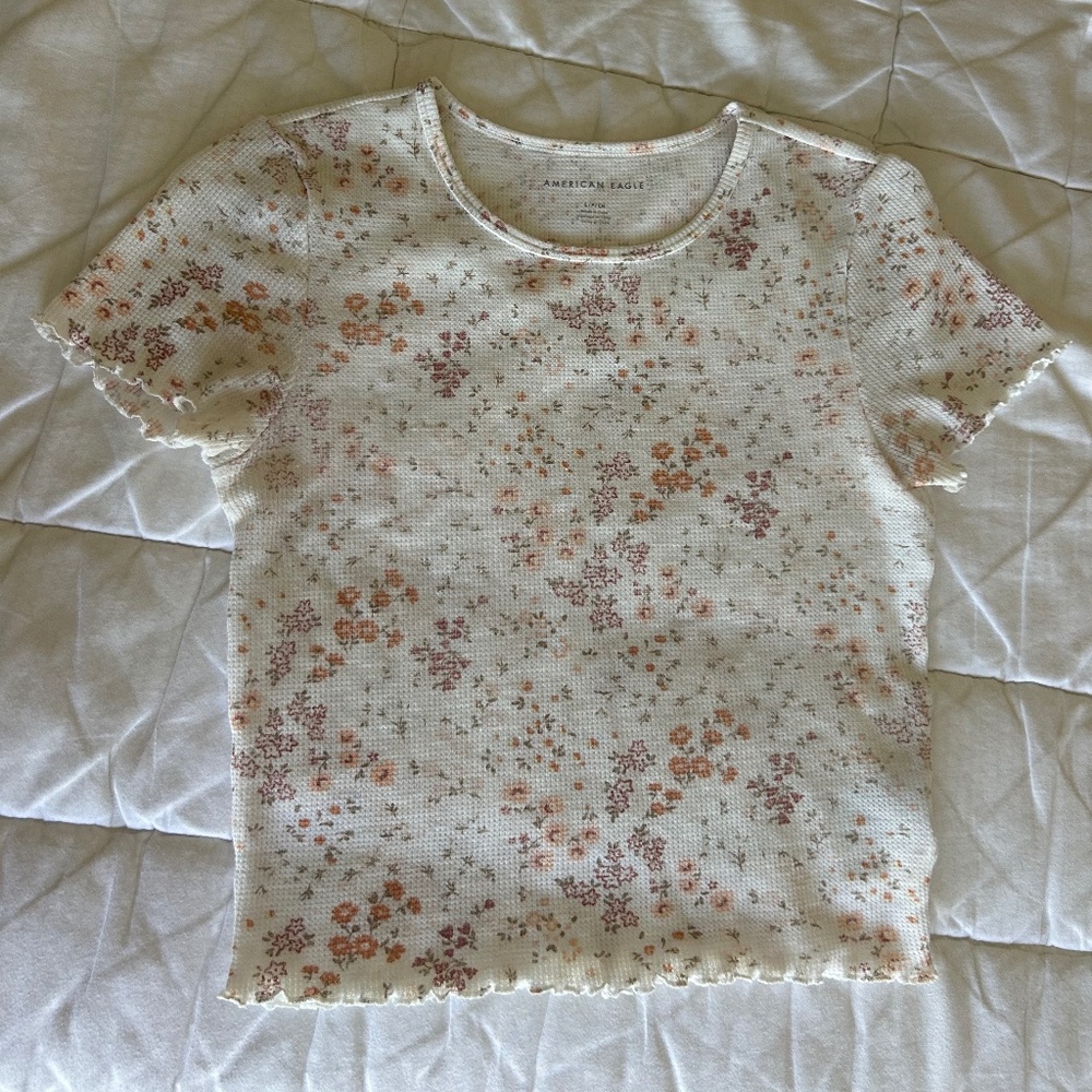 American Eagle Floral Baby Tee